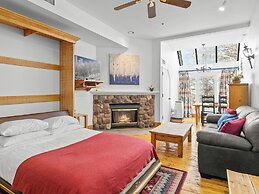 The Lodge at Mountain Village by All Seasons Resort Lodging