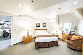 The Lodge at Mountain Village by All Seasons Resort Lodging