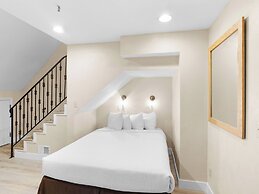 The Lodge at Mountain Village by All Seasons Resort Lodging