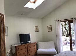 Backyard Garden Oasis