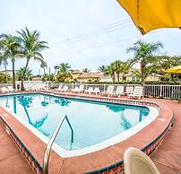 Econo Lodge Cocoa Beach - near the Port