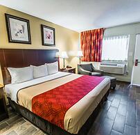 Econo Lodge Cocoa Beach - near the Port