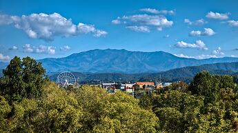 Music Road Resort Hotel and Inn