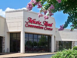 Music Road Resort Hotel and Inn