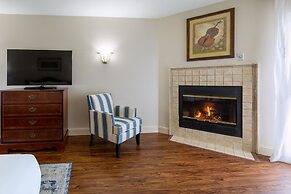 Music Road Resort Hotel and Inn