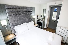 Brunswick Merchant City Hotel