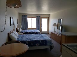 Algoma Beach Motel