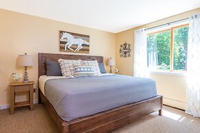 White Horse Lodge