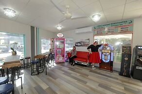 Plaza Beach Hotel Beachfront Resort