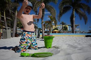 Plaza Beach Hotel Beachfront Resort