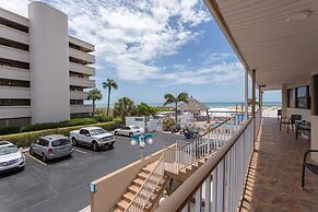 Plaza Beach Hotel Beachfront Resort