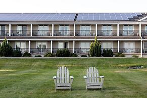 Belfast Harbor Inn