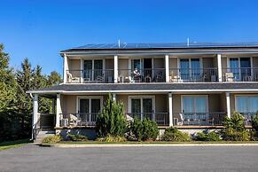 Belfast Harbor Inn