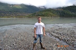 Pioneer Inn Downtown