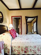 Meadow Creek Mountain Lodge and Event Center