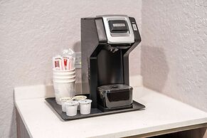 La Quinta Inn & Suites by Wyndham Cocoa Beach Oceanfront