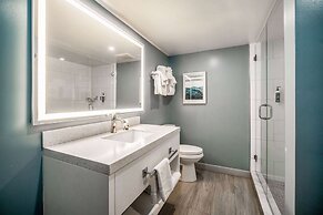 La Quinta Inn & Suites by Wyndham Cocoa Beach Oceanfront