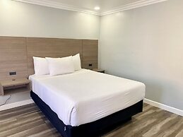 Lone Oak Lodge
