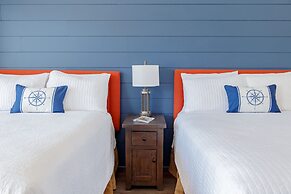 Flagship Inn and Suites