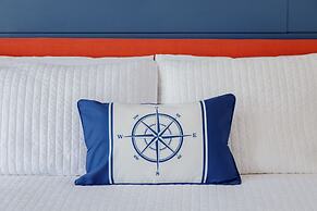 Flagship Inn and Suites