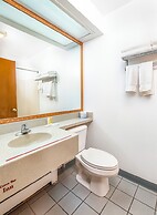 Casco Bay Inn