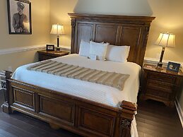 A Williamsburg White House