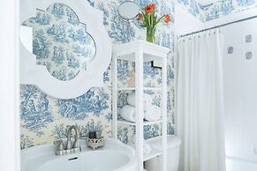 A Williamsburg White House