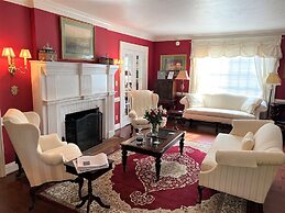 A Williamsburg White House