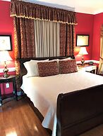 A Williamsburg White House