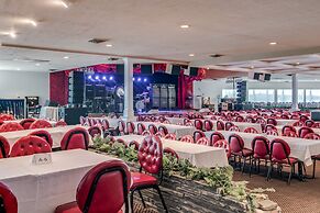 Bonnie Castle Resort & Marina