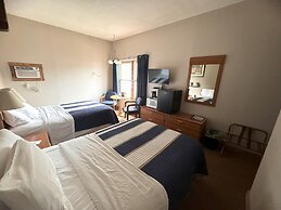 Lake Ontario Motel & Inn