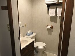 Lake Ontario Motel & Inn