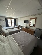 Lake Ontario Motel & Inn