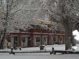 El Pueblo Lodge