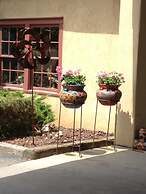 El Pueblo Lodge