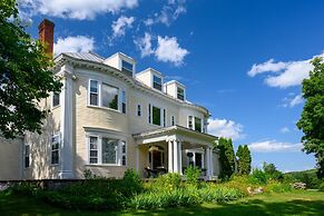 Hillholm Estate