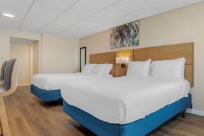 Chateau Beachfront Hotel, A By The Sea Resort