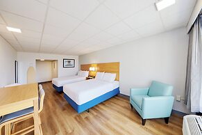 Chateau Beachfront Hotel, A By The Sea Resort