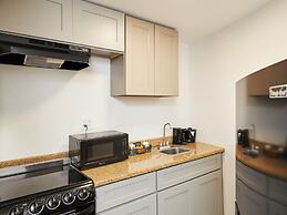 Chateau Beachfront Hotel, A By The Sea Resort