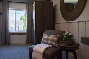 Mountain Meadows Lodge