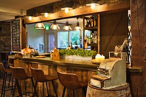 Mountain Meadows Lodge