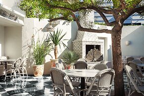 Short Stories Hotel