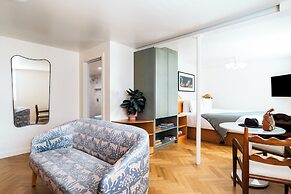 Short Stories Hotel
