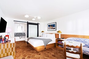 Short Stories Hotel