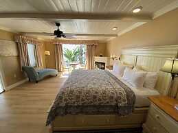 Cliff House Inn On The Ocean