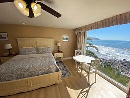 Cliff House Inn On The Ocean