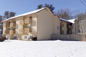 Iron Horse Inn