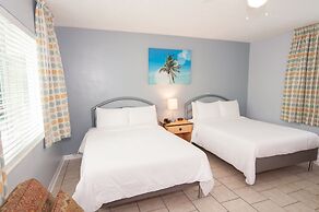 Great Escape Apartments by Lowkl