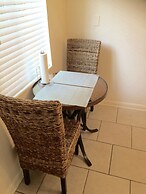 Great Escape Apartments by Lowkl