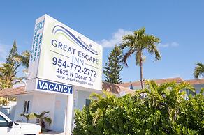 Great Escape Apartments by Lowkl